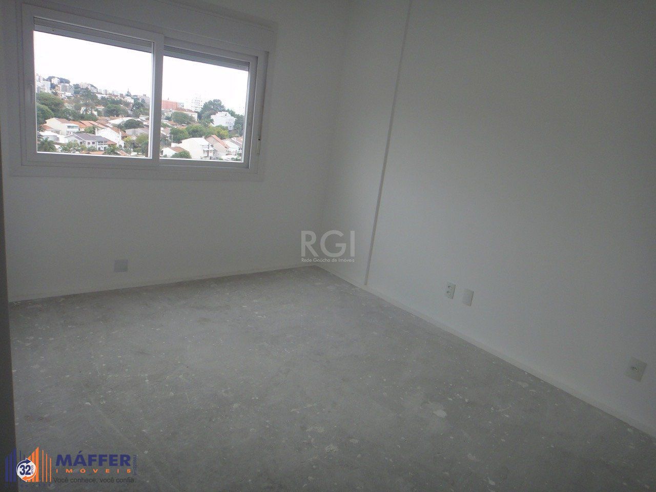 Apartamento para Venda - 60.81m², 2 dormitórios, sendo 1 suites, 1 vaga - São Sebastião