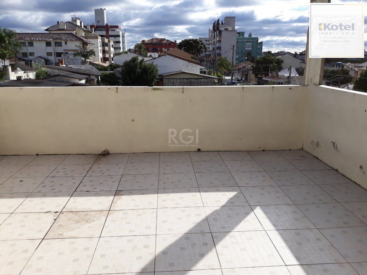 Sobrado para Venda - 420m², 3 dormitórios, sendo 1 suites, 8 vagas - Vila Eunice Nova