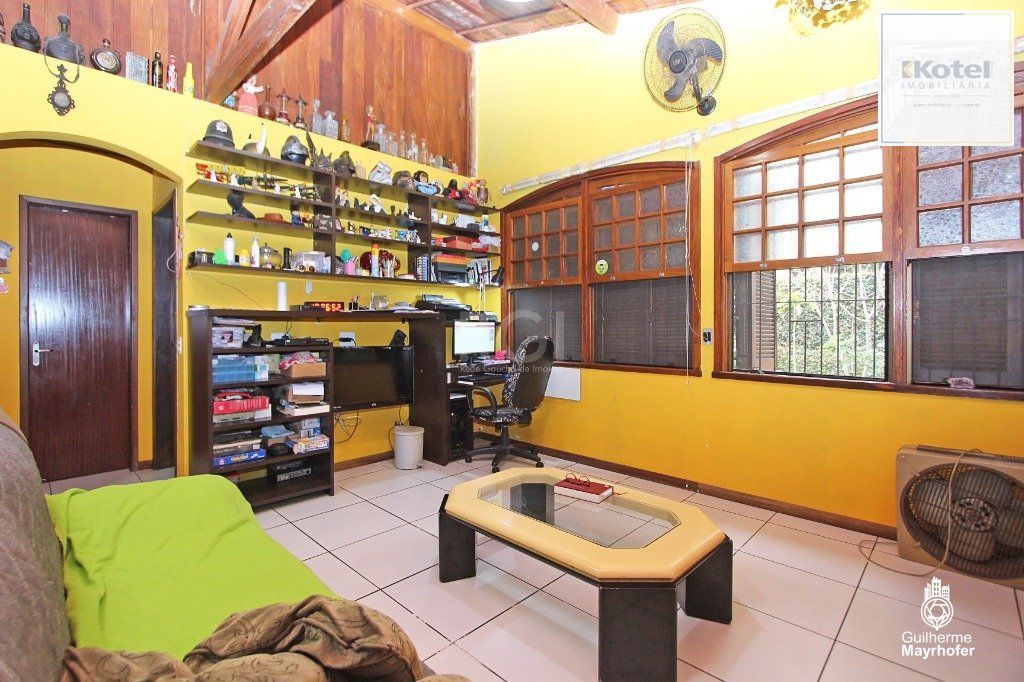 Casa para Venda - 381m², 3 dormitórios, sendo 1 suites, 4 vagas - Tristeza — foto 4