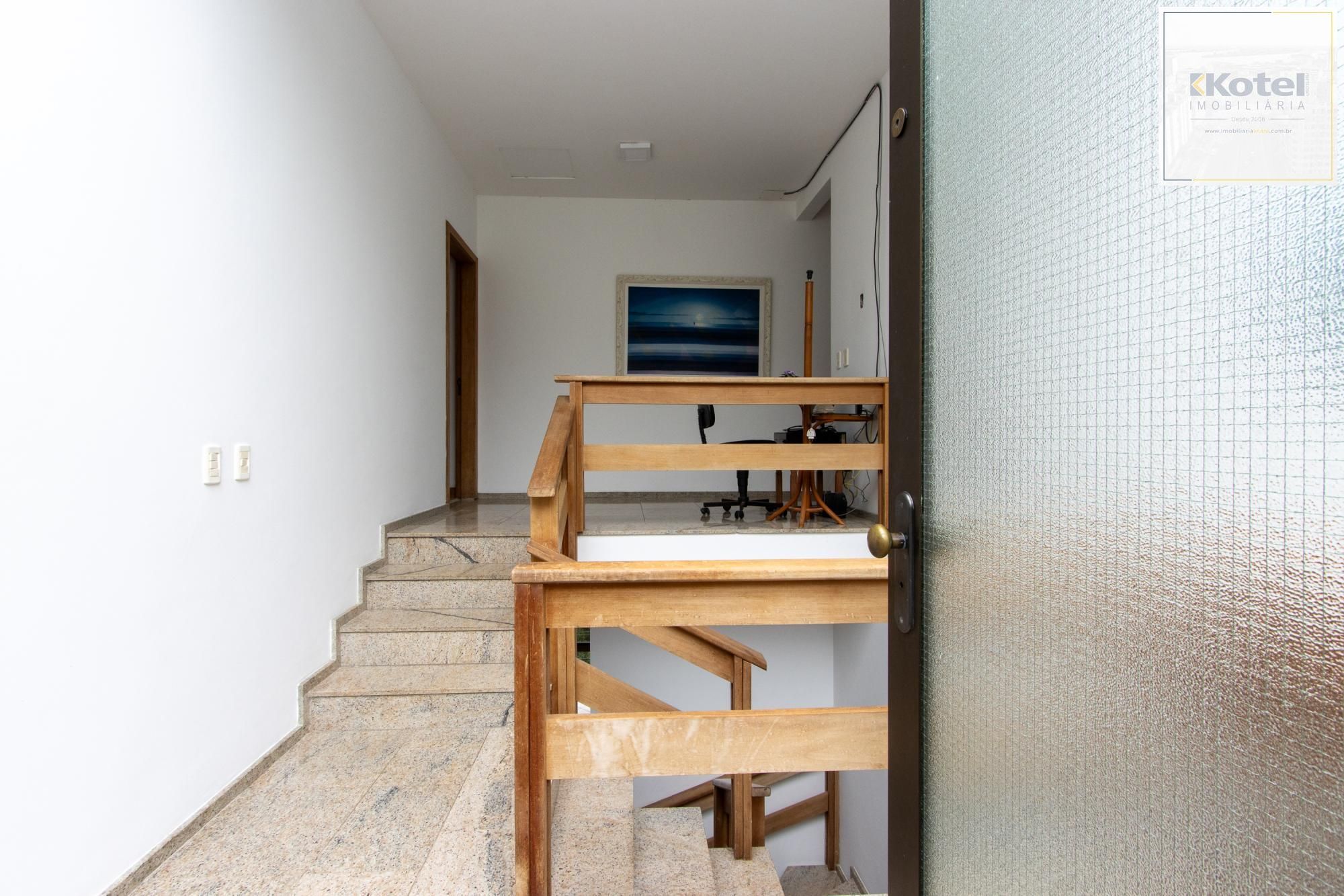 Mansão com 469m² privativos, 5 suites e 10 vagas de garagem - Vila Conceição