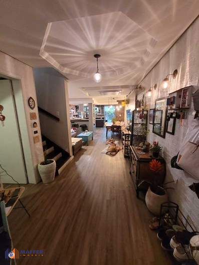 Casa, 3 quartos, 251 m² - Foto 2