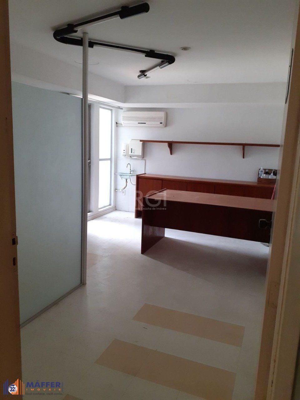 Sala Comercial, à venda, 96 m², Bom Fim - Porto Alegre — foto 4