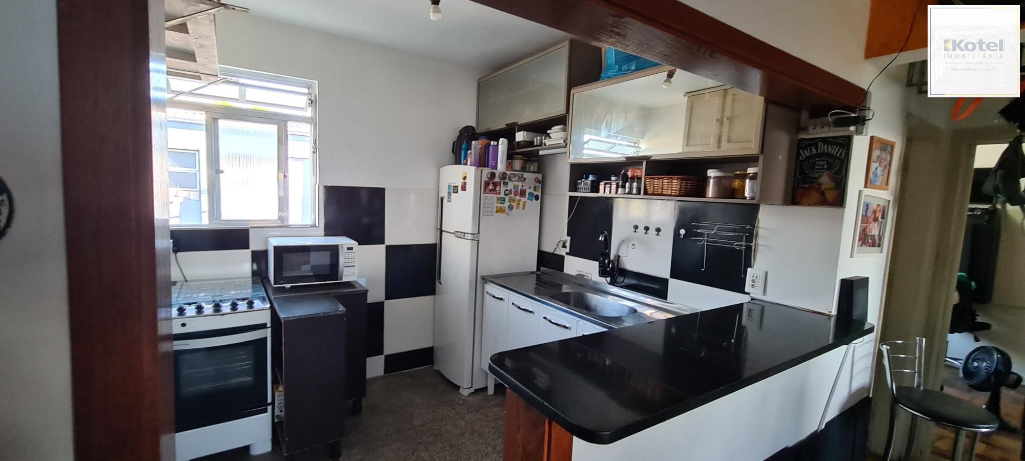 Apartamento de 2 dormitorios e vaga de garagem rotativa em Porto Alegre. — foto 5