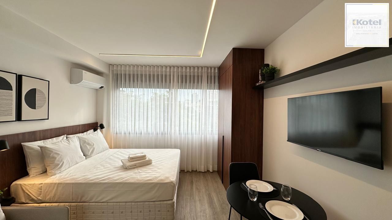 Loft de 26 m² no Skyline Parque Moinhos - 15º andar.