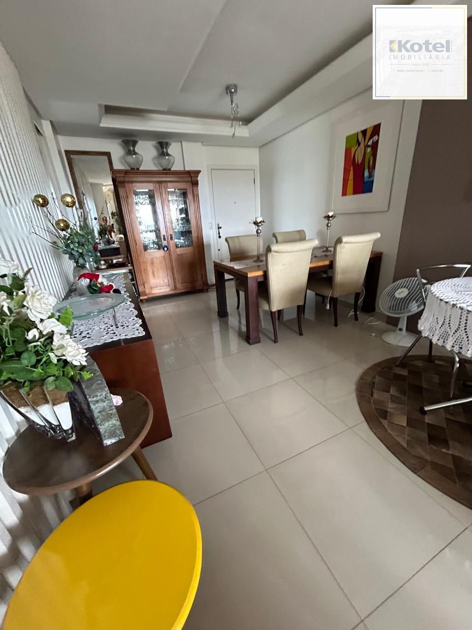 Apartamento com Suíte, Lareira e 2 Vagas na Zona Norte — foto 2