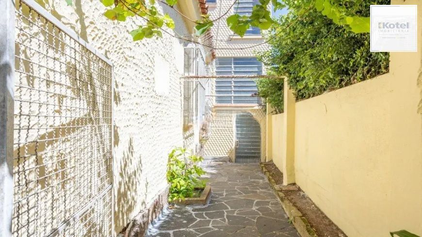 Casa Ampla com Pátio e Excelente Localização no Petrópolis — foto 3