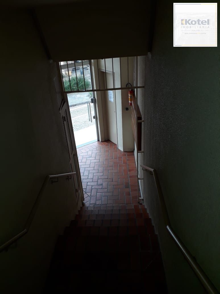 Sala comercial no bairro Vila Assunção.