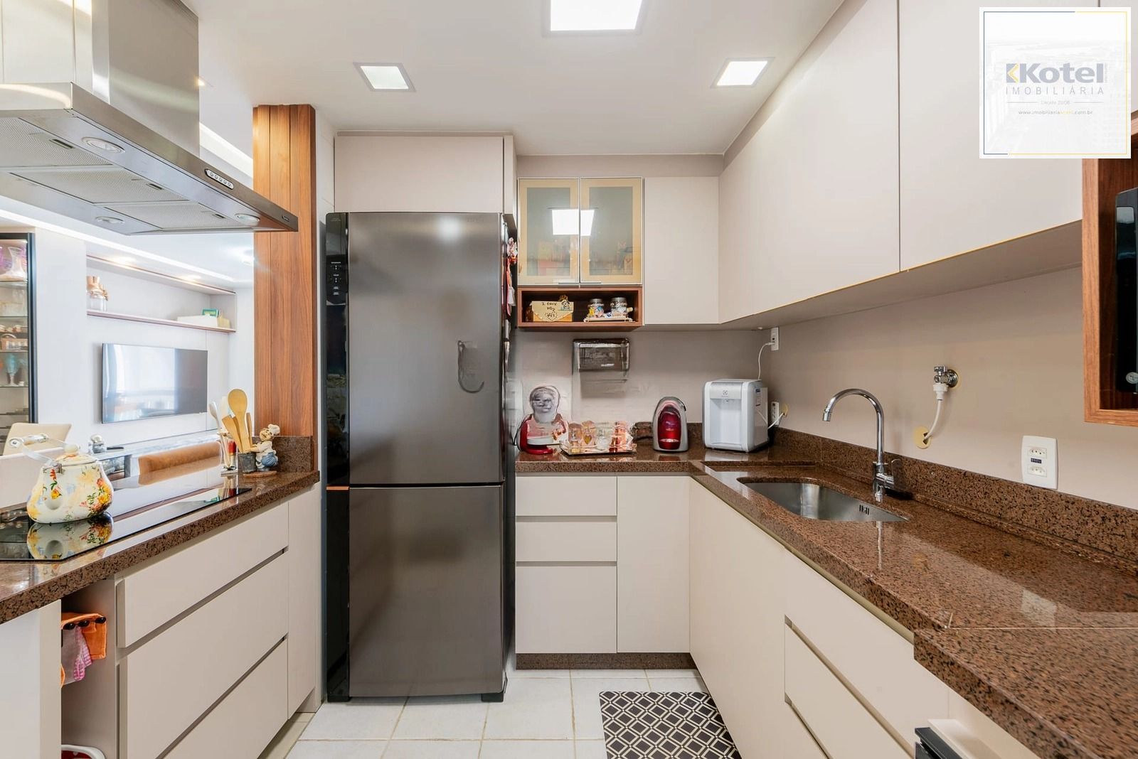 Apartamento, 3 quartos, à venda, 82 m², Passo da Areia - Porto Alegre — foto 3
