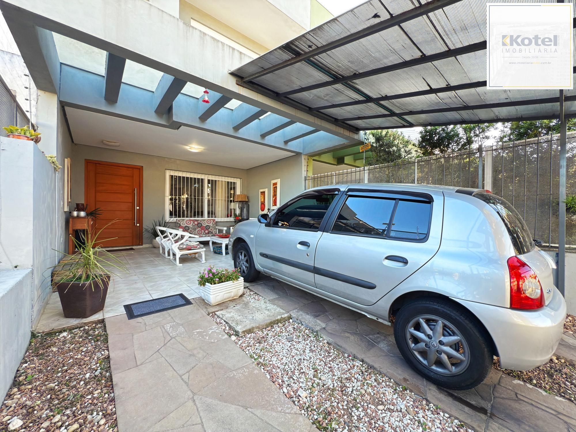 Casa para Venda - 138m², 3 dormitórios, sendo 1 suites, 2 vagas - Hípica — foto 3