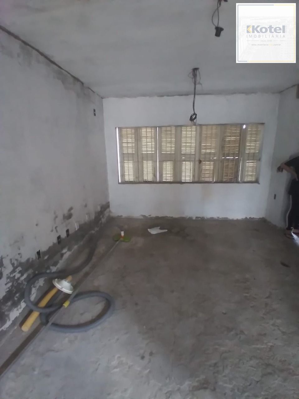 Sobrado no bairro Aberta dos Morros - 3 dormitórios - 1 suíte — foto 4