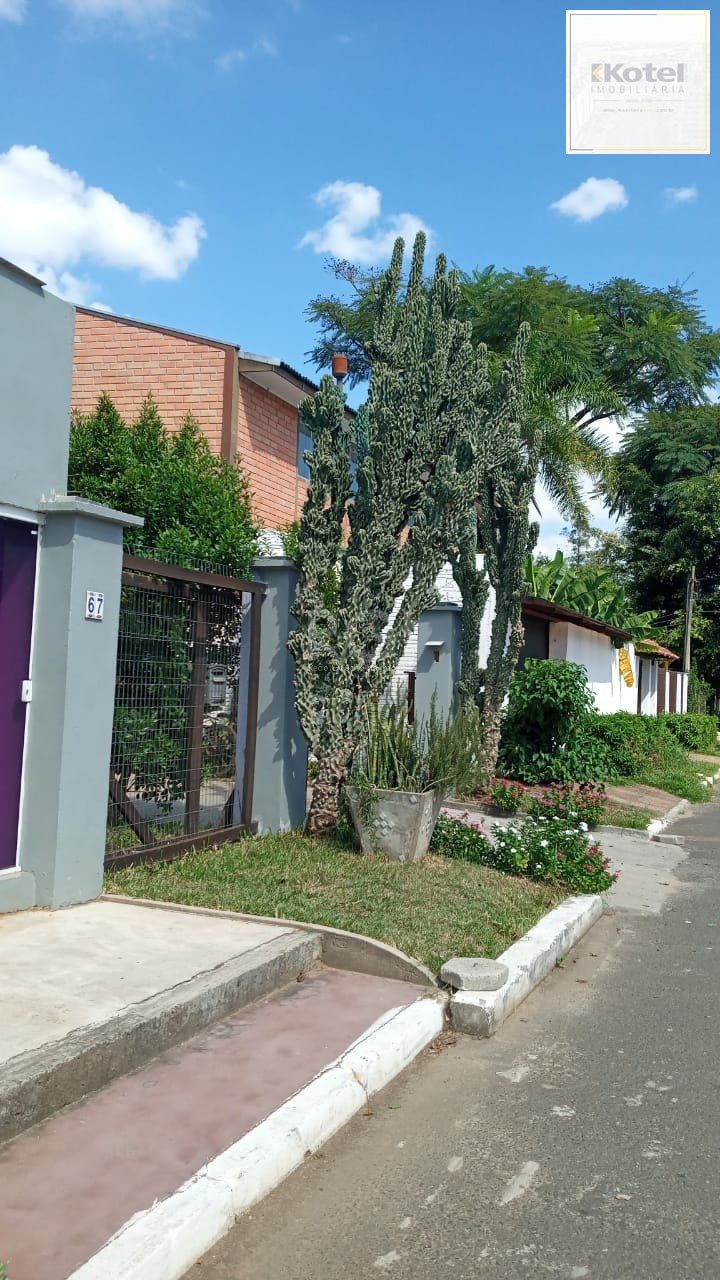 Casa com 3 dormitórios no bairro Olaria em Canoas