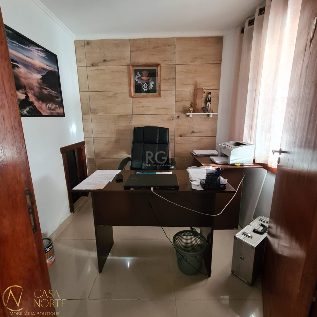 Casa à venda com 4 quartos, 125m², 1 suíte, 2 vagas, Rua Baldoino Bottini no bairro Hípica em Porto Alegre