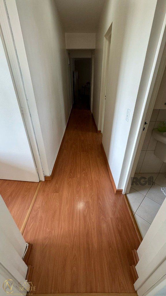 Apartamento à venda com 2 quartos, 75m², Avenida Fábio Araújo Santos no bairro Nonoai em Porto Alegre