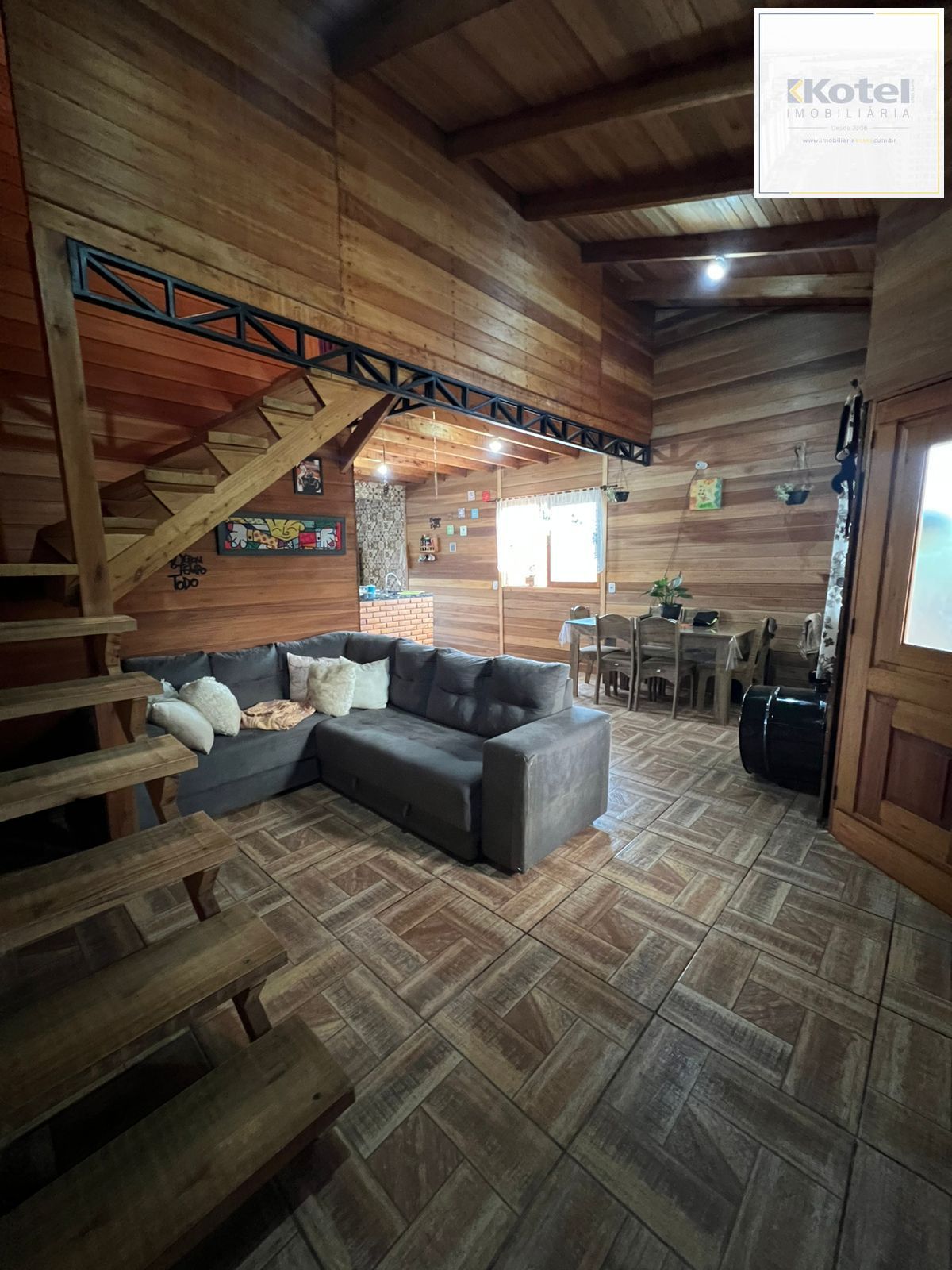 Belíssima Casa no bairro Restinga 2 Dormitórios sendo um uma suite — foto 3