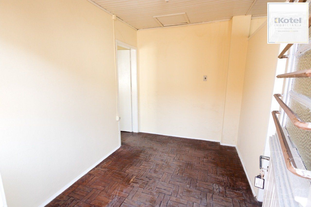 Casa 2 quartos, com anexo - Bairro Tristeza — foto 3