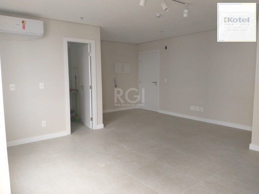 Conjunto/Sala para Venda - 37.56m², 0 dormitórios, 1 vaga - Moinhos de Vento