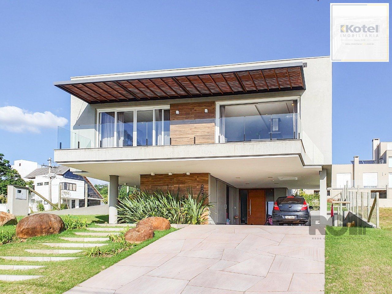 Casa Condominio para Venda - 293.86m², 3 dormitórios, sendo 3 suites, 2 vagas - Alphaville — foto 2