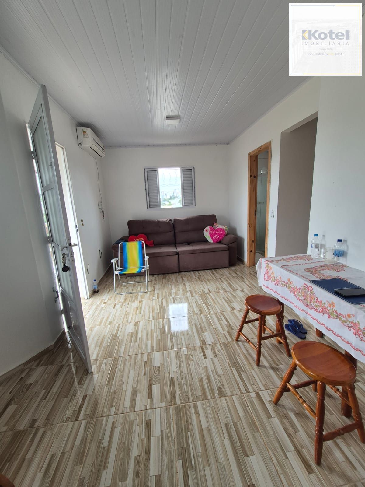 Belíssima casa de 2 dormitórios com um amplo pátio na cidade de Passo Fundo — foto 3