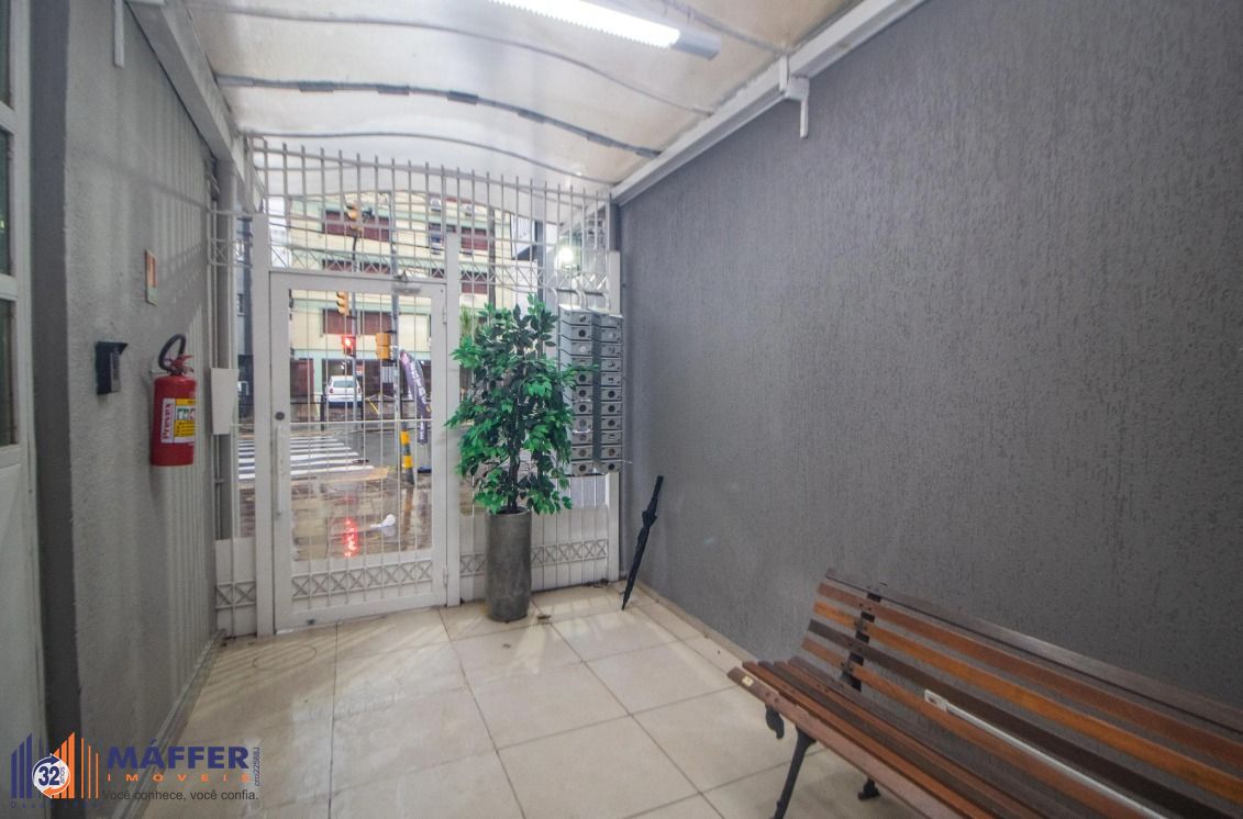 Apartamento, 1 quarto, à venda, 36 m², Menino Deus - Porto Alegre — foto 2