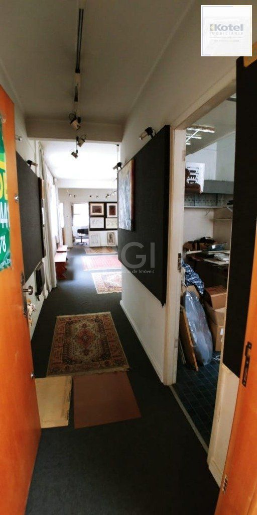 Sala comercial para Venda - 78.34m², 2 ambientes, Centro