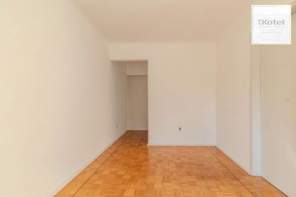 Apartamento no bairro Floresta de 1 dormitório DESOCUPADO — foto 4