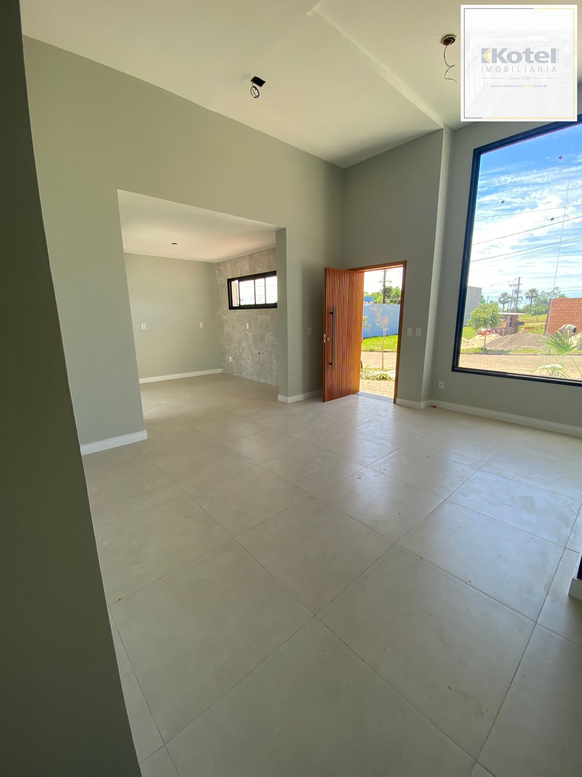 Casa térrea 3 dormitórios 1 suíte com 2 vagas à venda no VIVARE