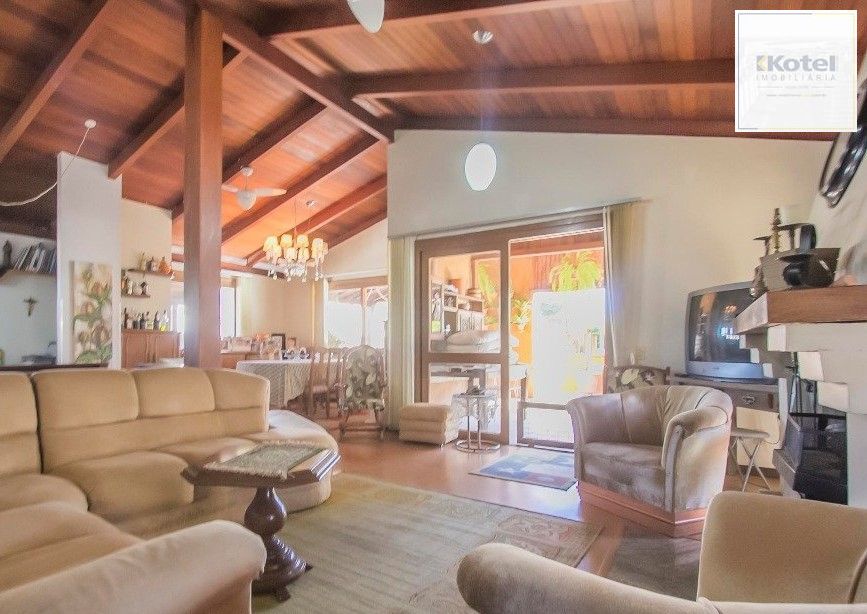 Vende-se cobertura com 3 quartos (1 suíte), 315 m², 2 vagas - Bela Vista — foto 4