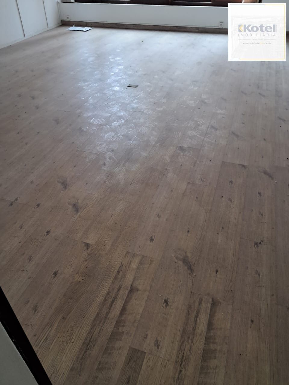 Conjunto/Sala para Venda - 57m² privativos no Centro Histórico