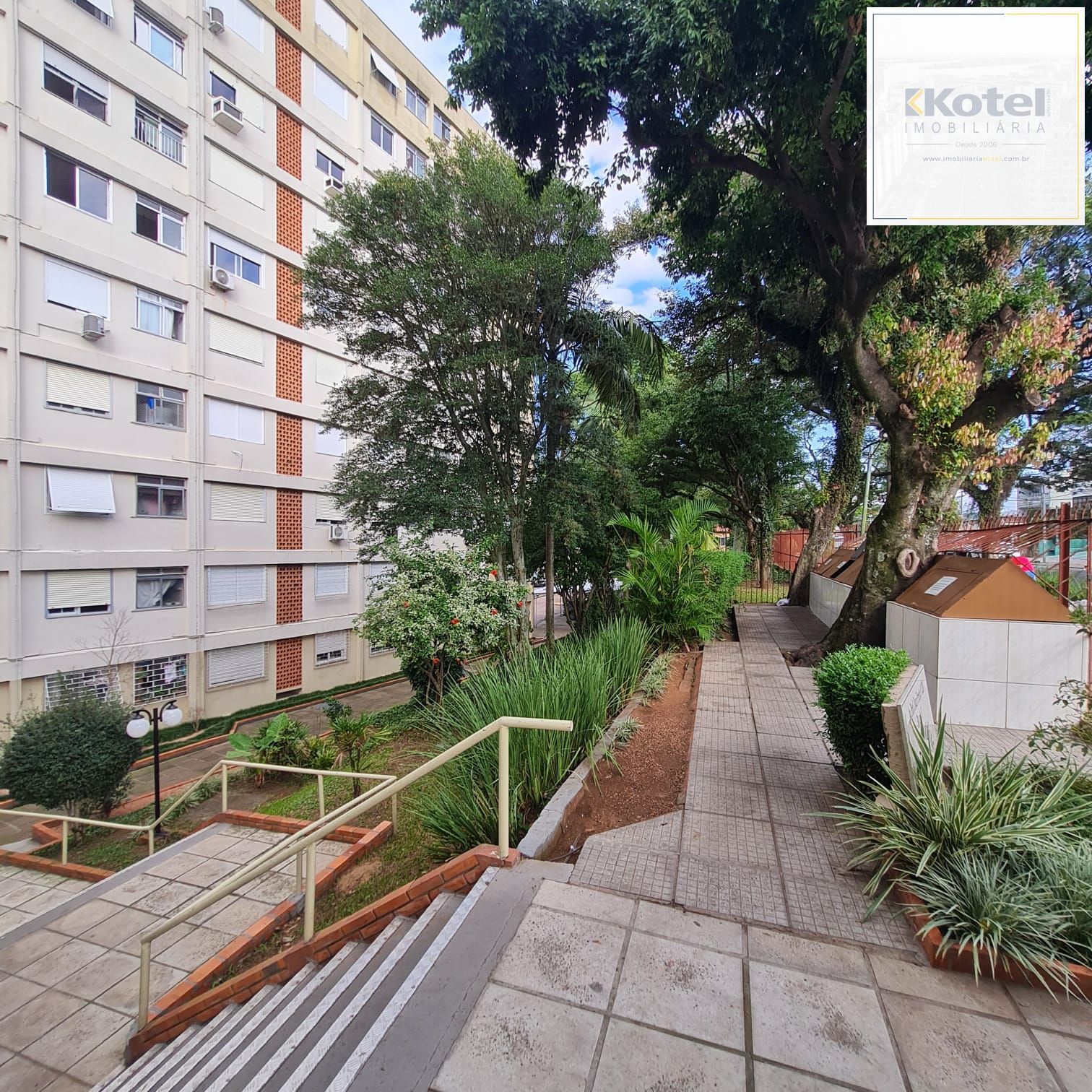 FACHADA LATERAL