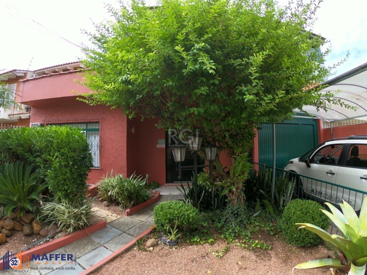 Casa para Venda - 404m², 5 dormitórios, sendo 3 suites, 2 vagas - Ipanema