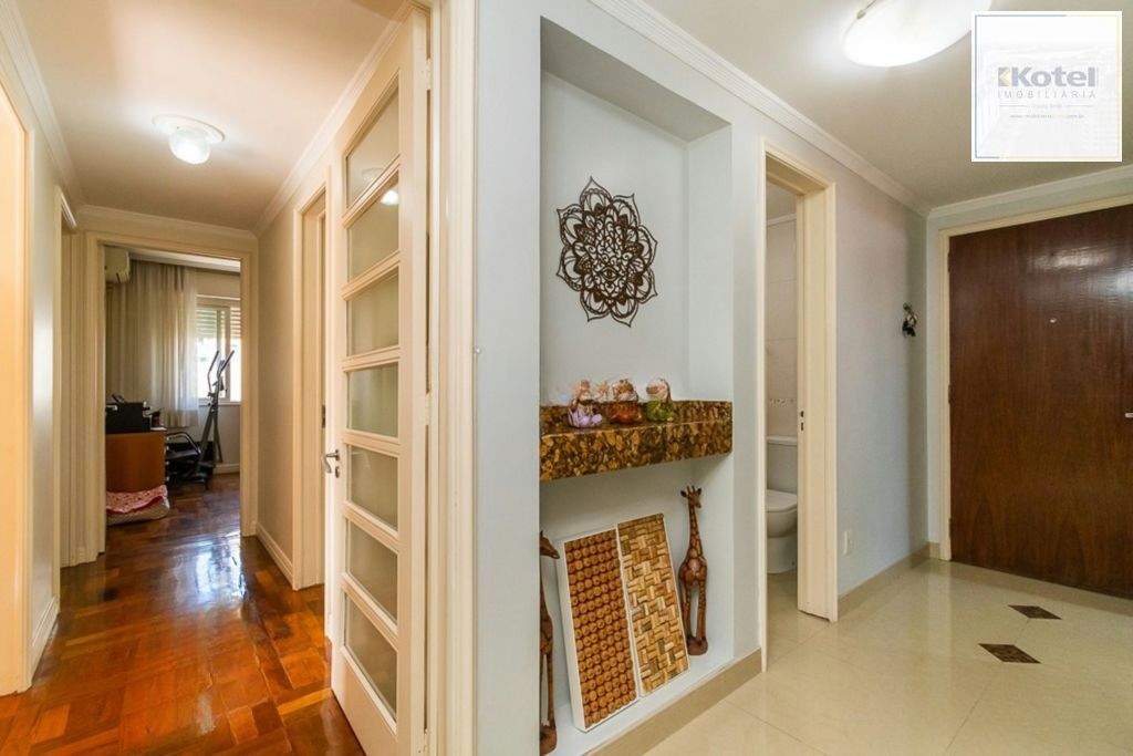 Apartamento de 3 dormitorios à venda em Menino Deus - Porto Alegre