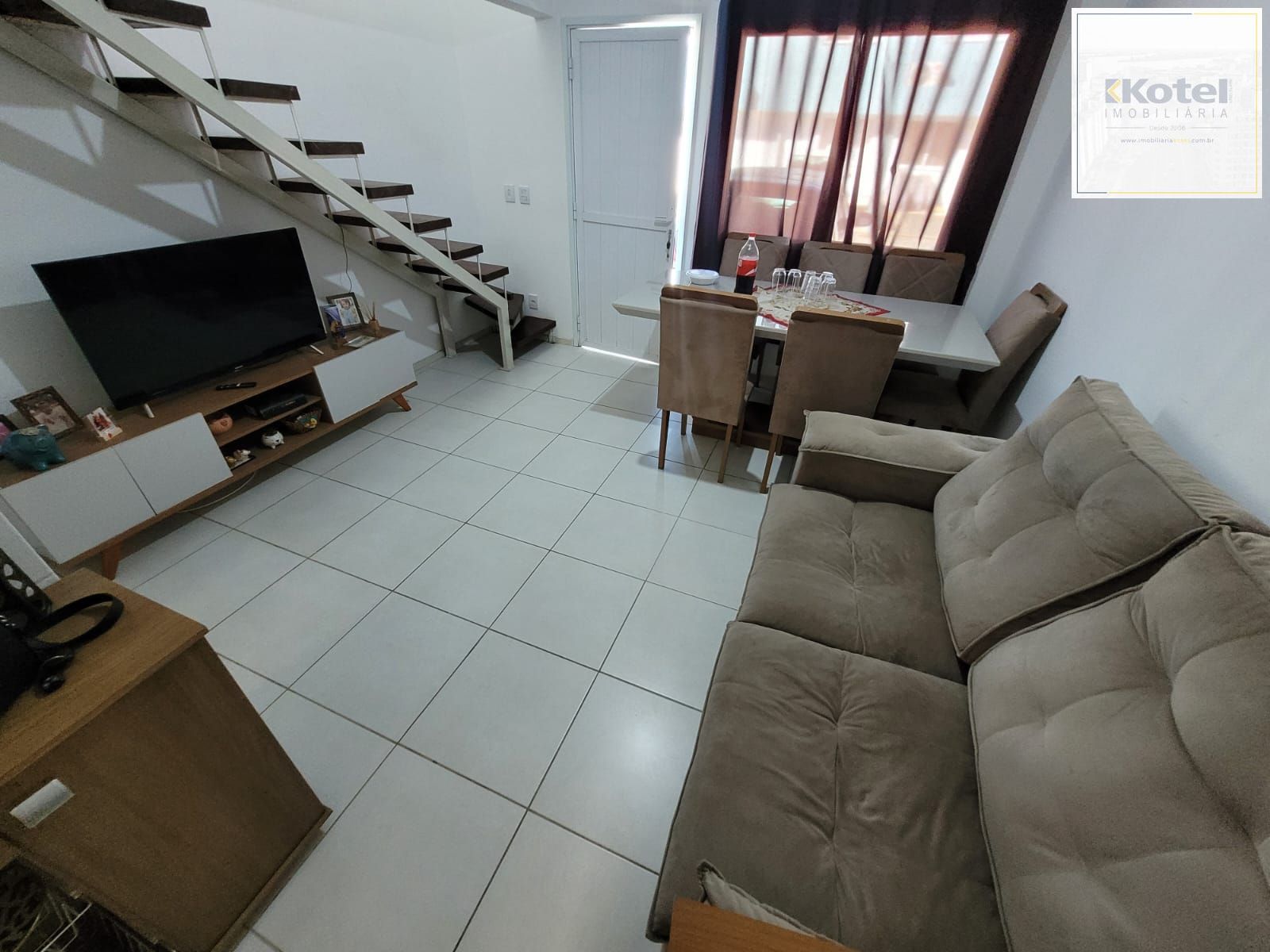 Sobrado 2 quartos à venda, 90m², Belém Novo - Porto Alegre