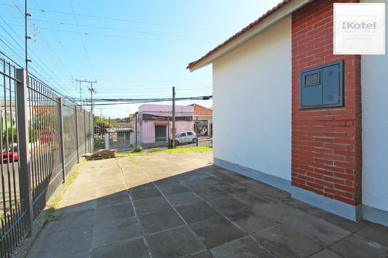 Casa 5 dormitórios, 1 suíte, 2 vagas de garagem, no bairro Camaquã, Poa/RS. — foto 3