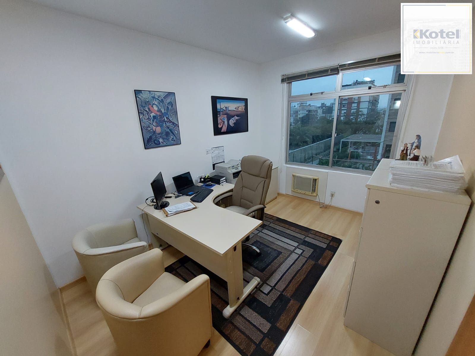 Conjunto Comercial 3 quartos à venda, 39m², Menino Deus - Porto Alegre