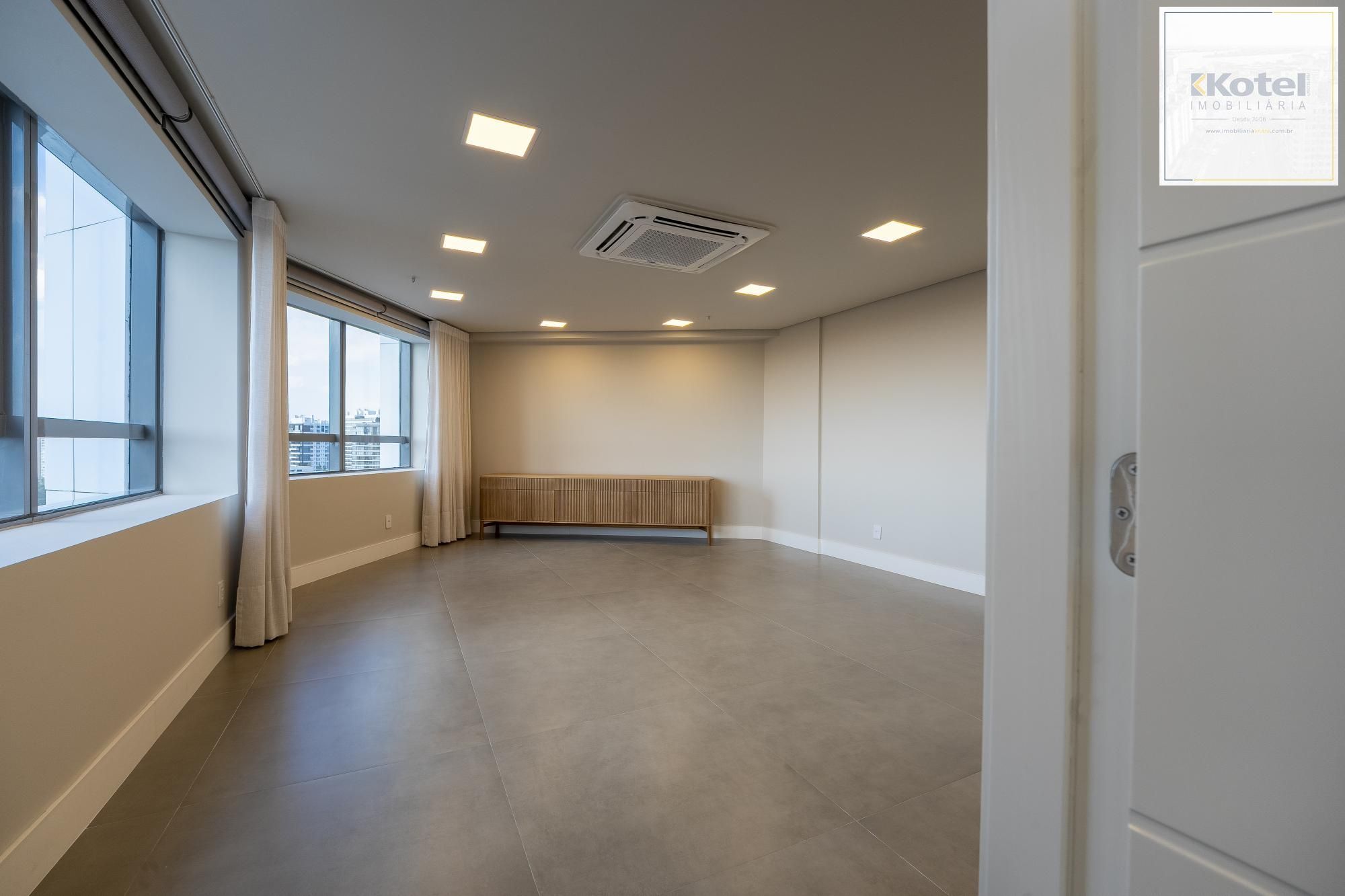 Sala comercial Nilo Peçanha 3245