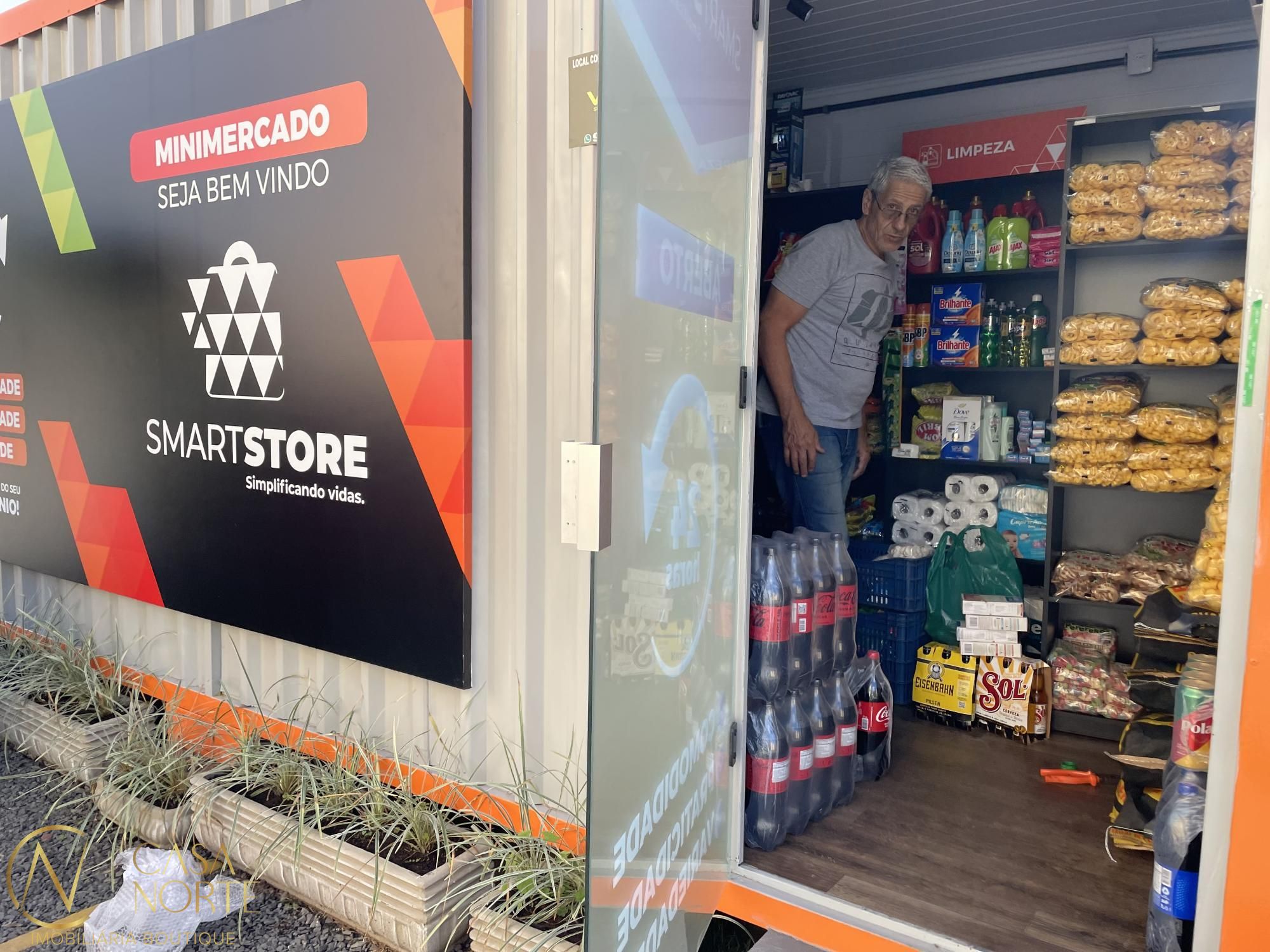 Apartamento à venda com 3 quartos, 40m², 1 vaga, Rua Paulo Renato Ketzer de Souza no bairro Rubem Berta em Porto Alegre