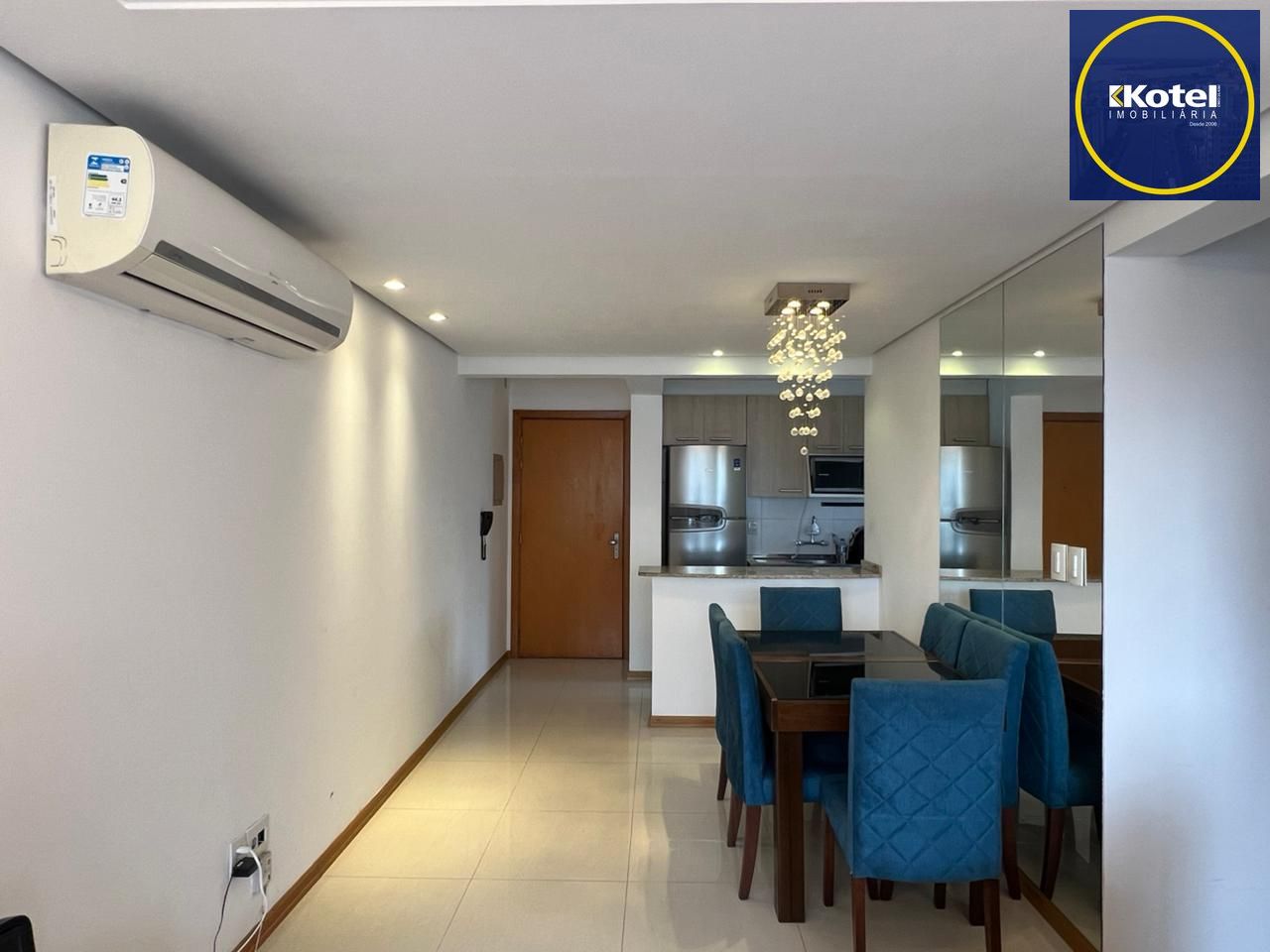Apartamento 57 m2, 2 dormitórios com 1 vaga coberta!