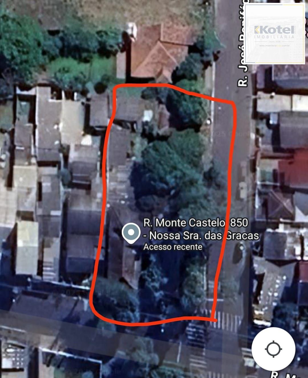 Terreno de esquina a venda na rua Monte Castelo/Canoas