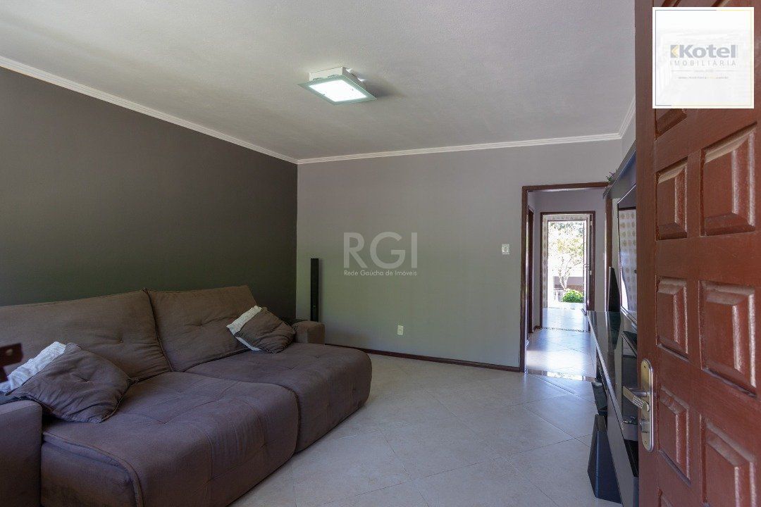 Casa para Venda - 176m², 4 dormitórios, sendo 1 suíte, 3 vagas - Espirito Santo — foto 3