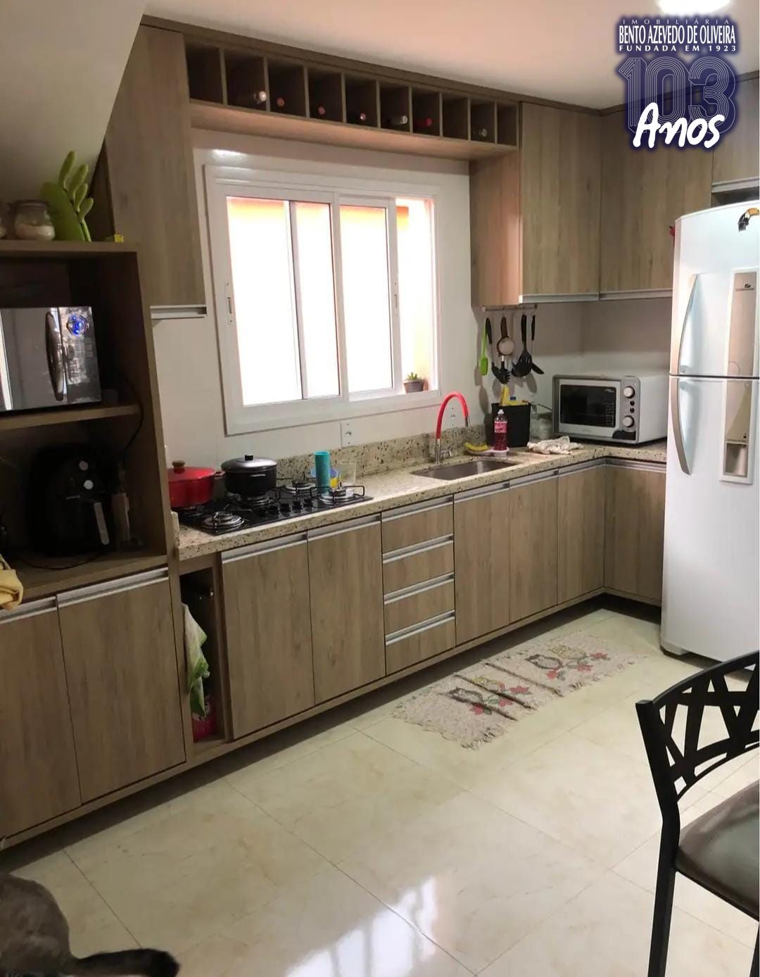 Casa, 3 quartos, 230 m² - Foto 2
