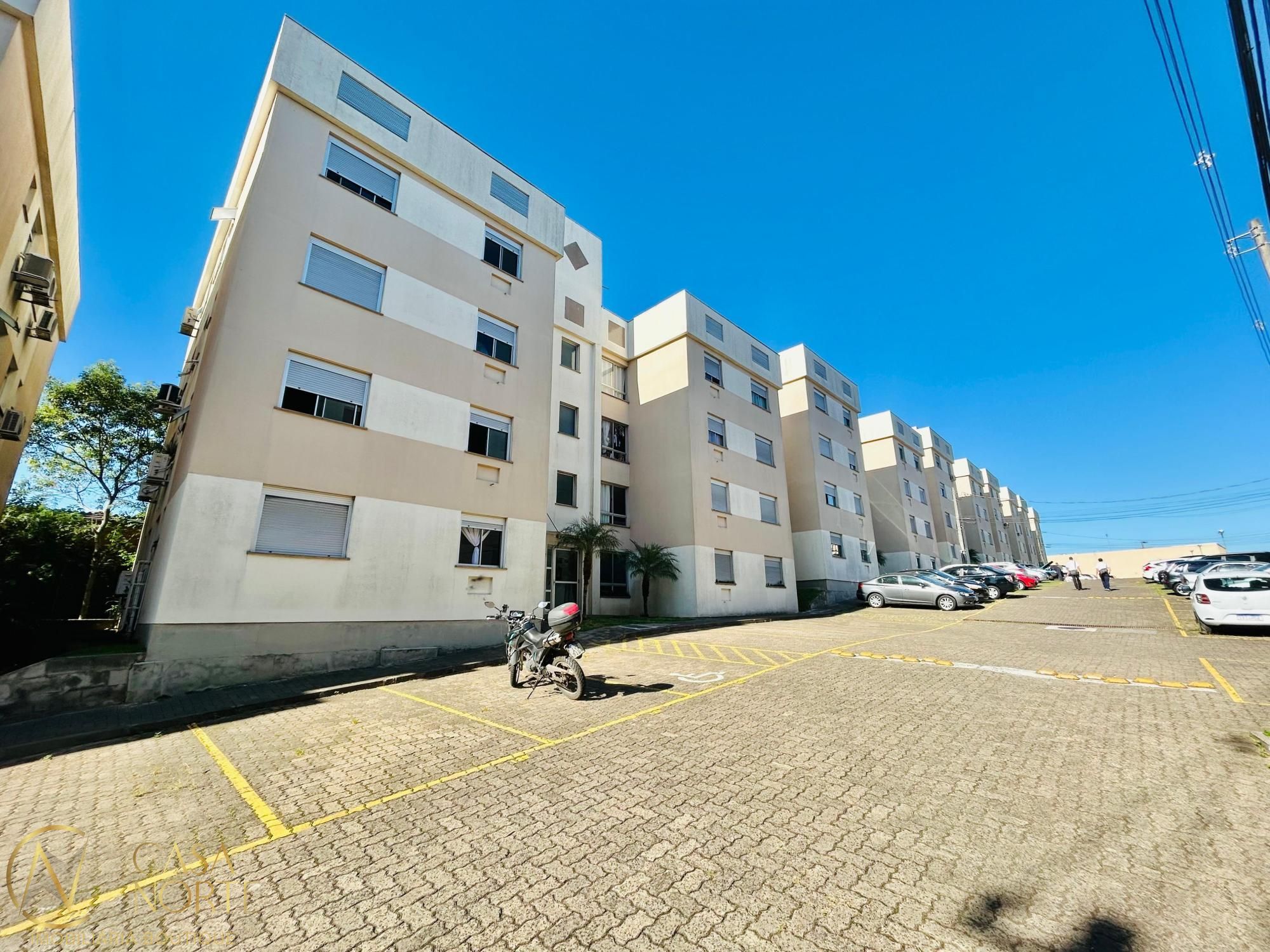 Apartamento à venda com 2 quartos, 49m², 1 vaga, Estrada João de Oliveira Remião no bairro Lomba do Pinheiro em Porto Alegre