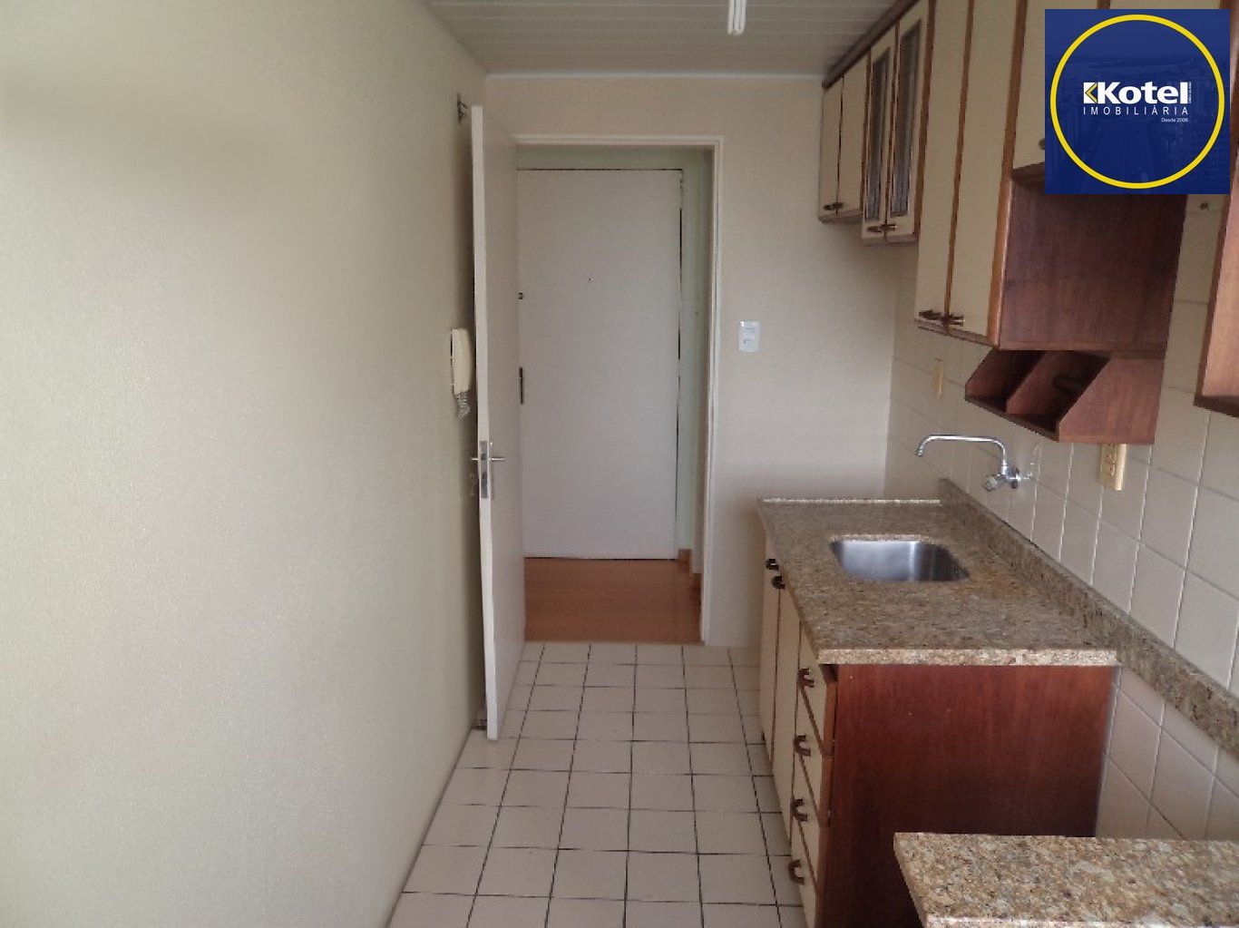 Apartamento com 2 dormitórios, 1 vaga e elevador no Bairro Ecoville/Sarandí