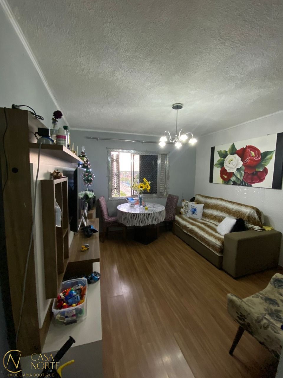 Apartamento à venda com 2 quartos, 49m², Avenida João Antônio Silveira no bairro Restinga em Porto Alegre