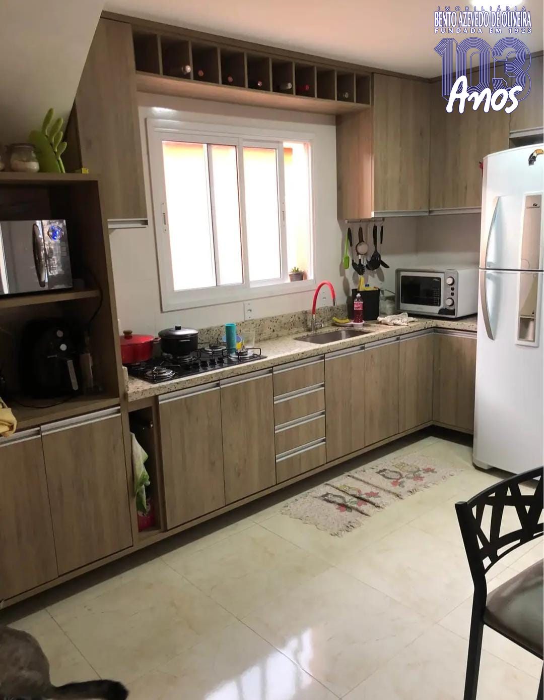 Casa, 3 quartos, 230 m² - Foto 2