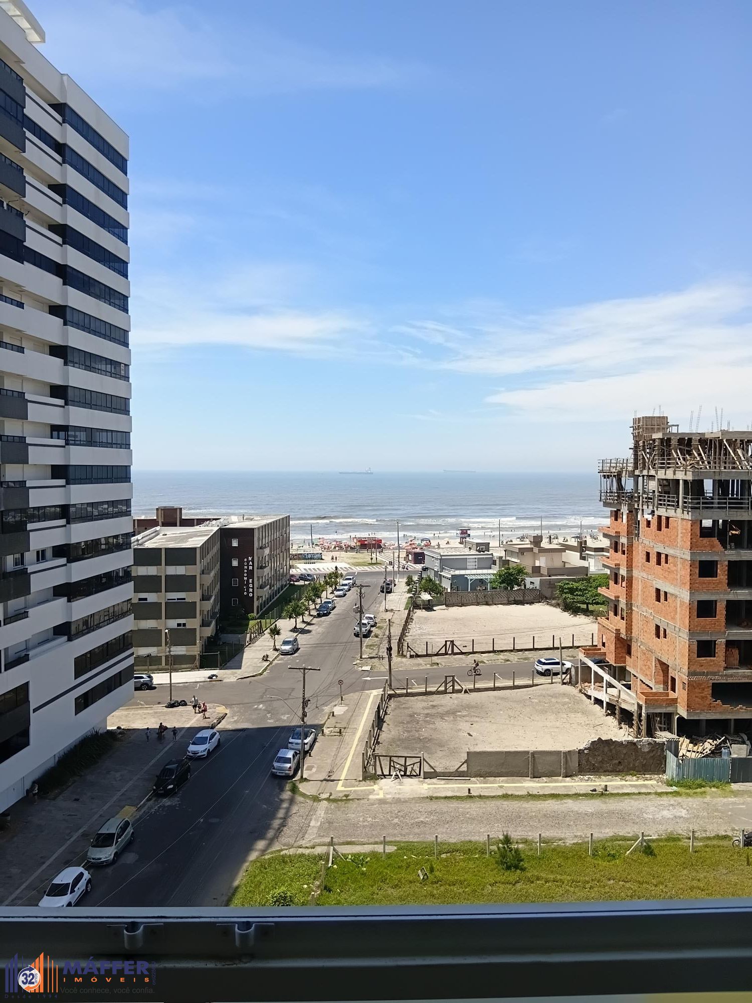 Alto padrão com excelente vista para o mar.