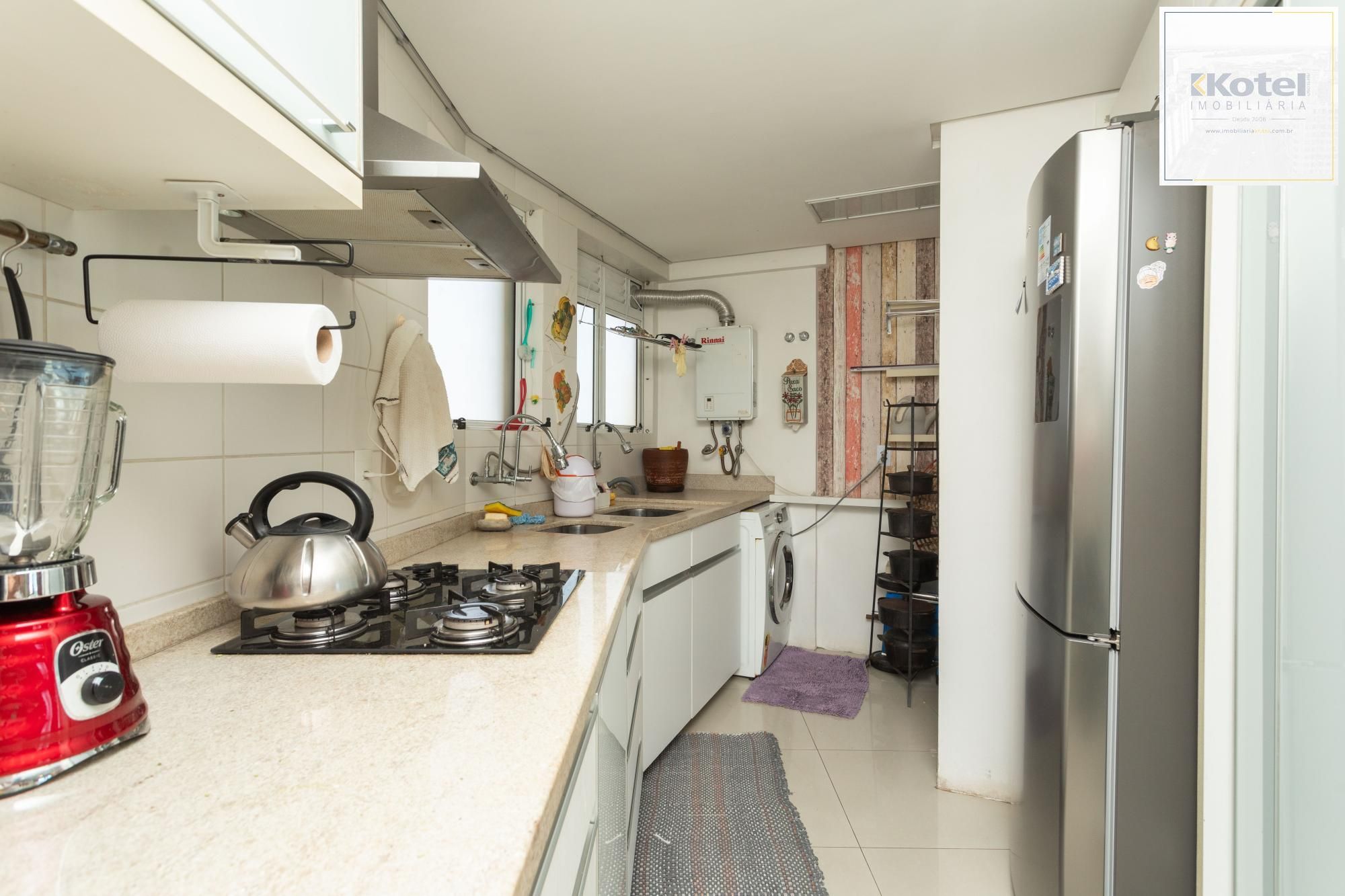 Apartamento com Suíte, 2 Vagas e Lazer de Clube — foto 5