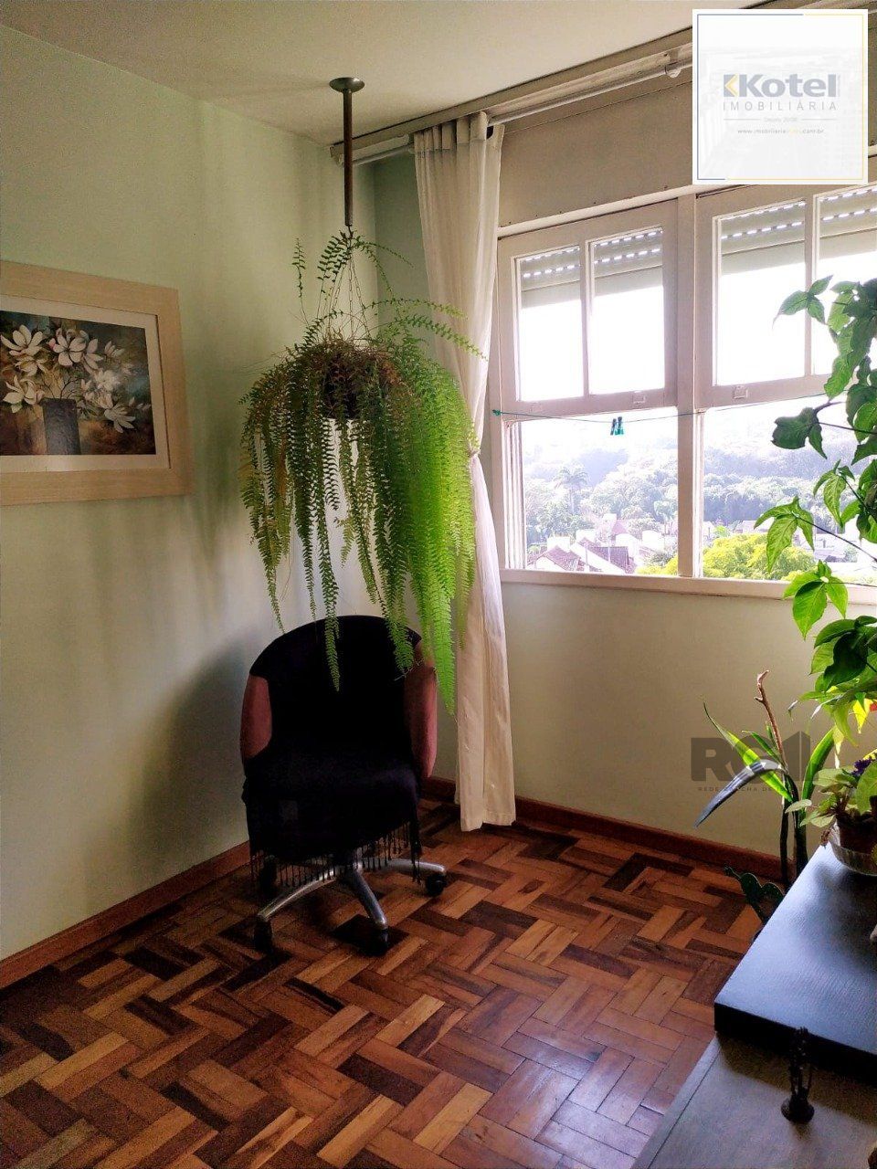 Apartamento de 2 dormitórios com vaga no bairro Petrópolis — foto 5