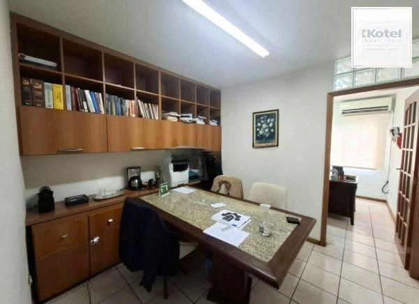 Sala / Apartamento no Centro com 35m²