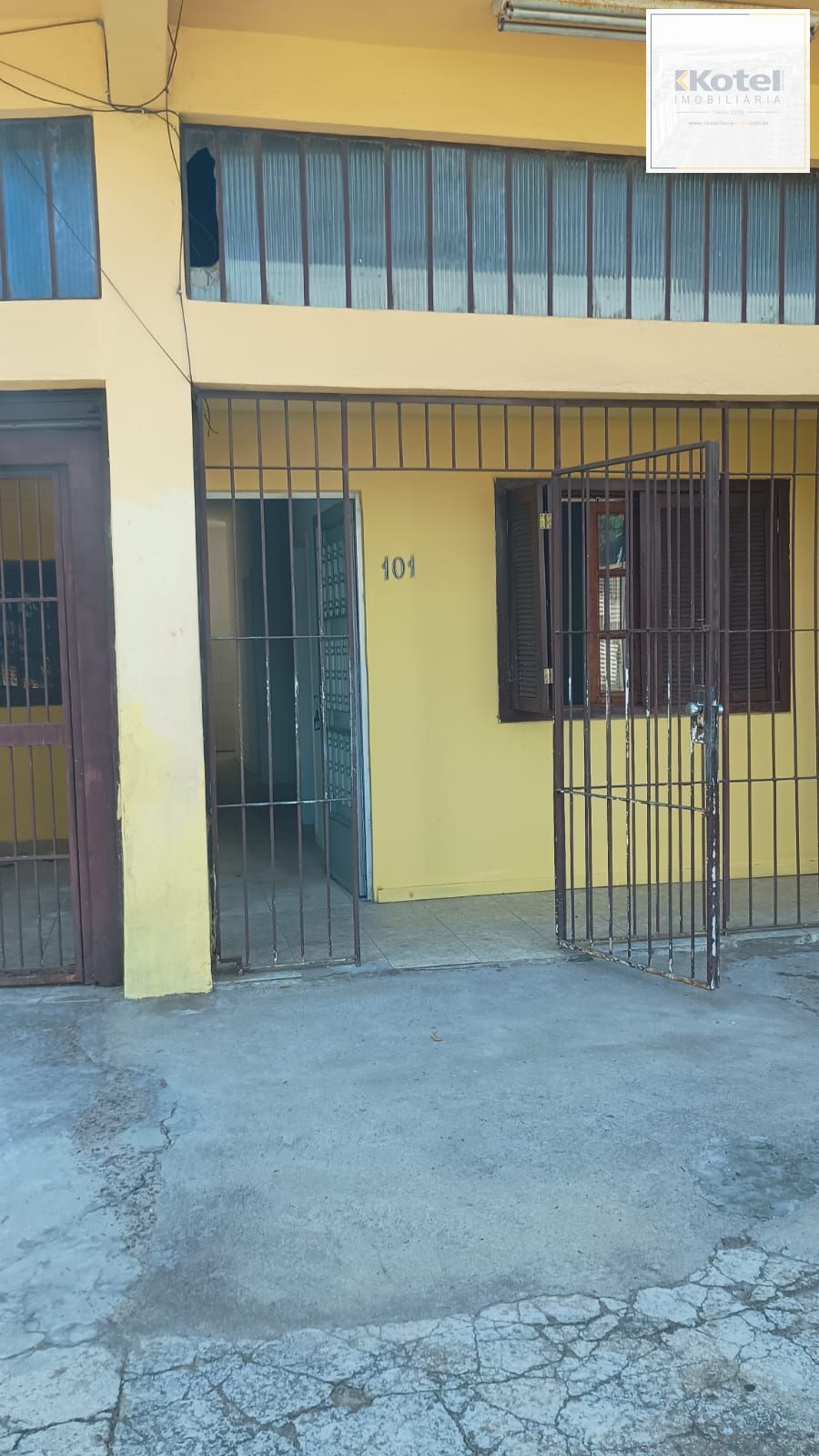 Apartamento térreo, 2 dormitíos, 1 vaga, Bairro Vista Alegre