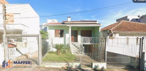 Casa, 4 quartos, 184 m² - Foto 1